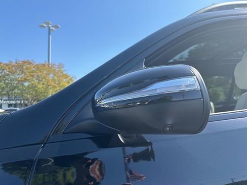 New 2026 Mercedes-Benz GLS 450 4MATIC image 11