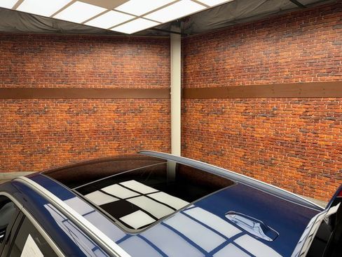 Certified 2025 BMW X1 xDrive28i w/ Technology Package image 25