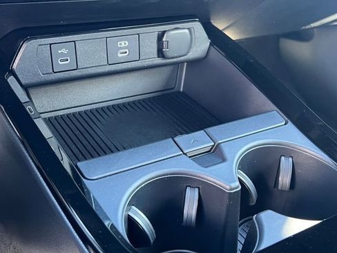 New 2026 Toyota Prius Plug-In Hybrid image 25