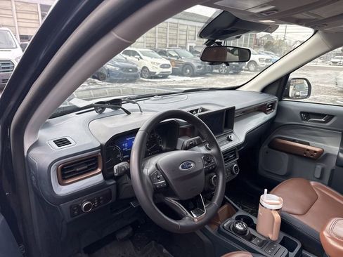 Used 2023 Ford Maverick Lariat w/ Lariat Luxury Package image 10