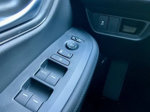 New 2026 Honda HR-V LX image 14