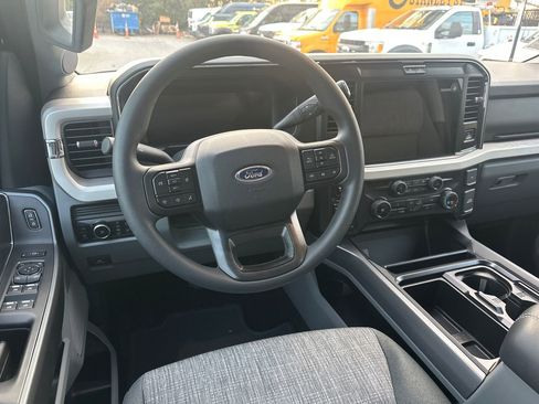 New 2026 Ford F250 XLT w/ XLT Premium Package AWD/4WD image 51