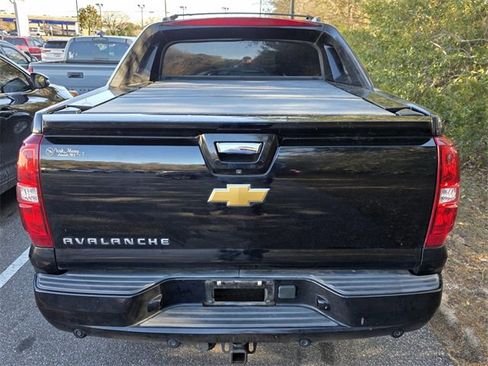 Used 2013 Chevrolet Avalanche LT w/ Suspension Package, Off-Road image 3