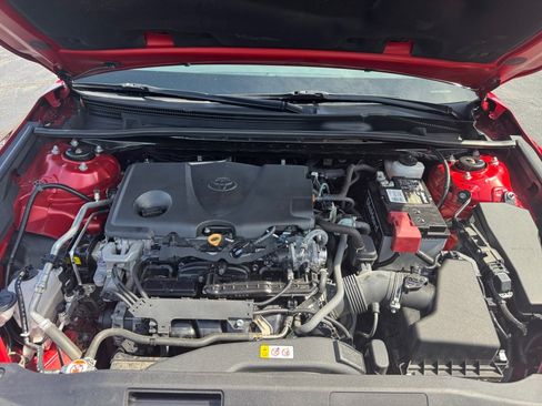 Used 2021 Toyota Camry SE FWD image 20