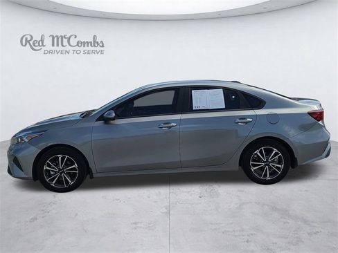 Used 2023 Kia Forte LXS FWD image 2
