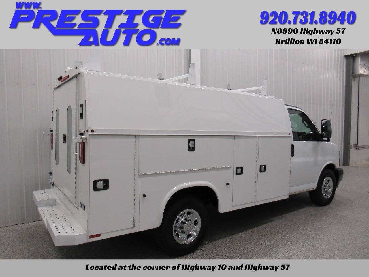 Used 2018 Chevrolet Express 3500 w/ Power Convenience Package RWD image 4