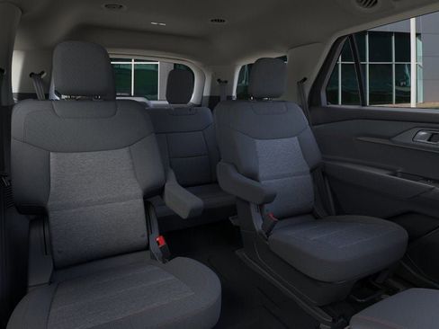 New 2026 Ford Explorer Active AWD/4WD image 11