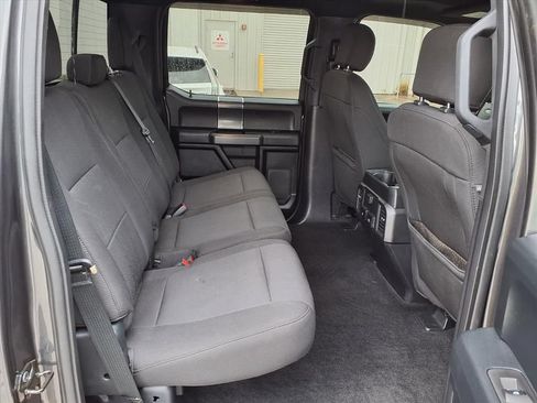 Used 2018 Ford F150 XLT w/ Equipment Group 302A Luxury AWD/4WD image 11