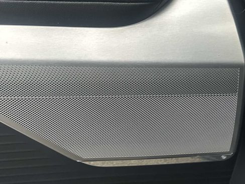 New 2026 Cadillac Vistiq Luxury image 23