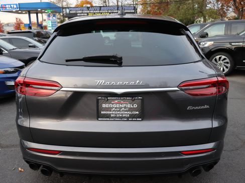 Used 2023 Maserati Grecale GT image 4