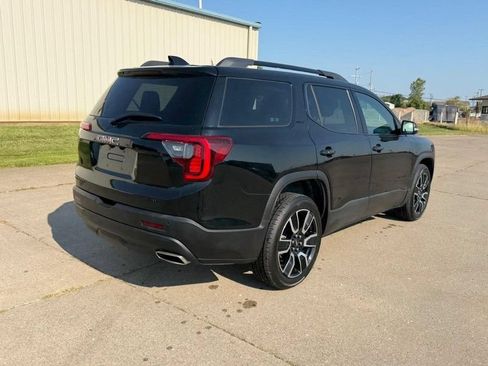 Used 2021 GMC Acadia SLT w/ Elevation Edition AWD/4WD image 3