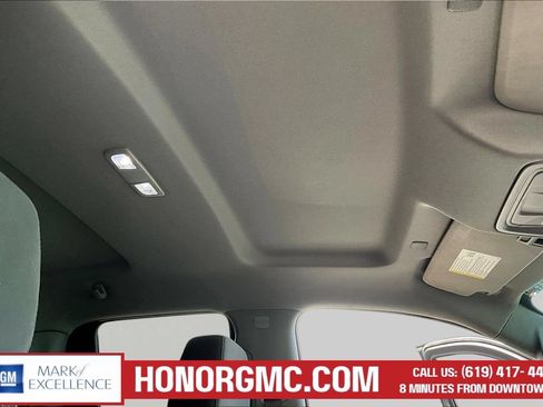 Used 2019 Chevrolet Silverado 1500 Custom Trail Boss w/ Custom Convenience Package AWD/4WD image 25