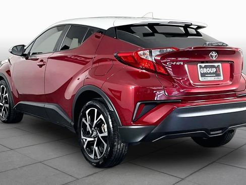 Used 2018 Toyota C-HR XLE FWD image 11