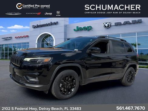 Certified 2023 Jeep Cherokee Altitude Lux w/ Lux Elite Package AWD/4WD image 3