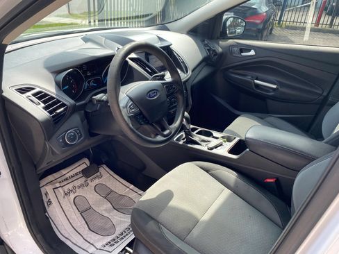Used 2019 Ford Escape SE AWD/4WD image 3