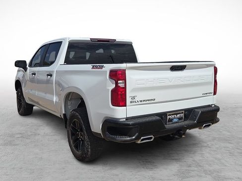 Used 2025 Chevrolet Silverado 1500 Custom Trail Boss AWD/4WD image 8