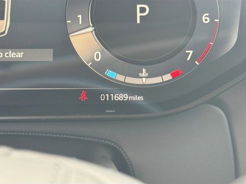 Used 2023 Land Rover Range Rover Long Wheelbase First Edition image 41