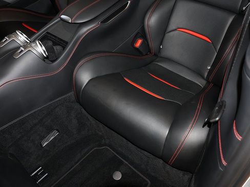 Certified 2018 Ferrari GTC4Lusso V12 image 82