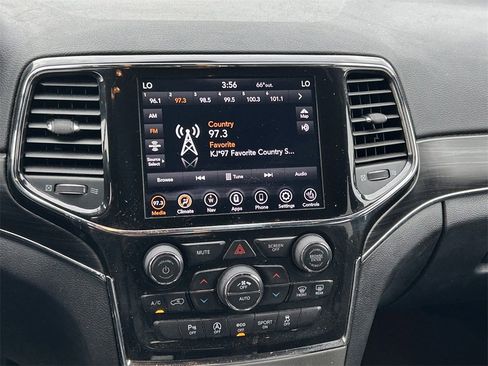 Used 2021 Jeep Grand Cherokee Limited w/ Luxury Group II image 21