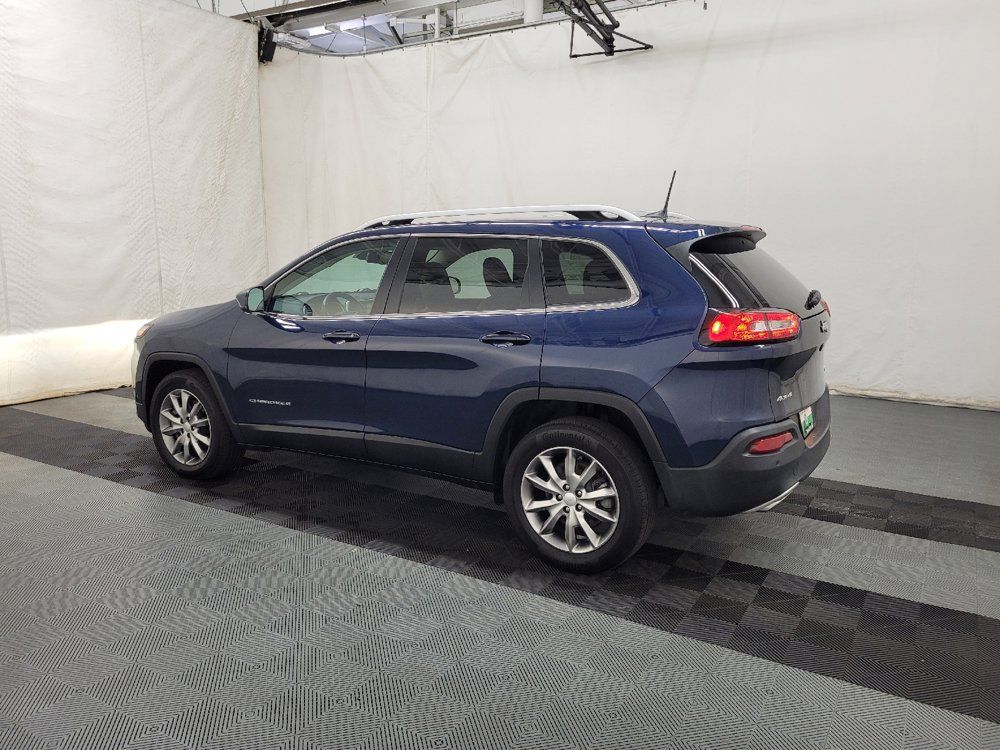 Used 2018 Jeep Cherokee Limited w/ Technology Group AWD/4WD image 3