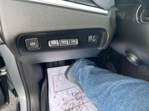 Used 2023 Buick Enclave Premium w/ Experience Buick Package image 13