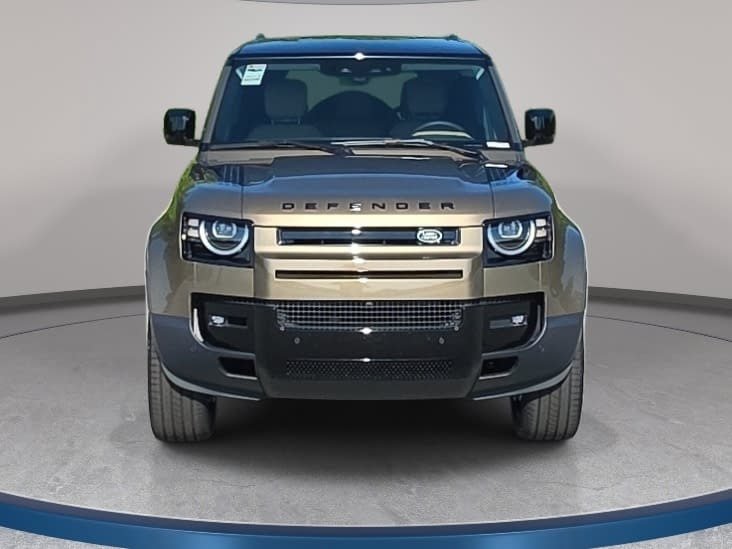 New 2026 Land Rover Defender 110 S AWD/4WD image 2