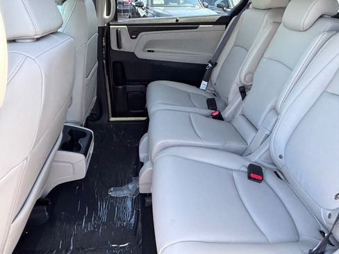 New 2026 Honda Odyssey EX-L image 12