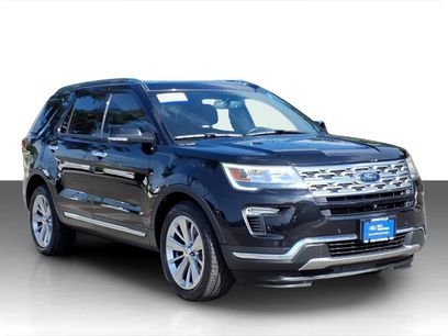 Certified 2019 Ford Explorer Limited w/ Class III Trailer Tow Package