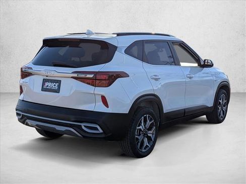 Used 2022 Kia Seltos EX image 5