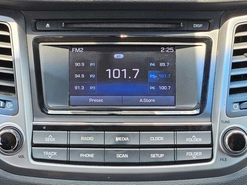 Used 2018 Hyundai Tucson SE w/ Cargo Package FWD image 19