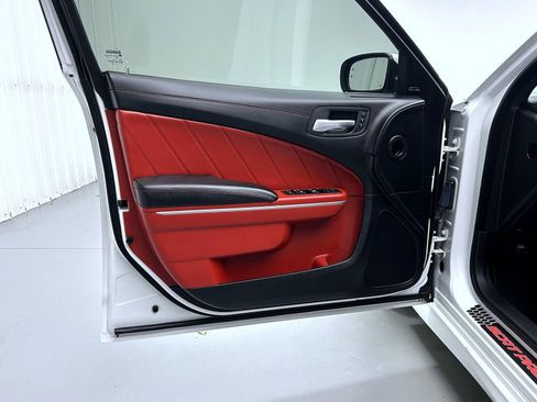 Used 2021 Dodge Charger Scat Pack w/ Dynamics Package image 9