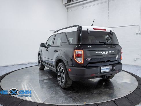 Used 2023 Ford Bronco Sport Outer Banks w/ Tech Package image 5