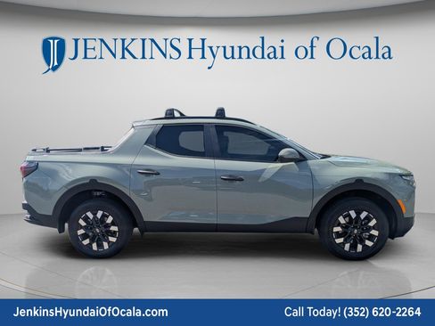 New 2026 Hyundai Santa Cruz SEL FWD image 2