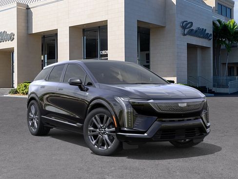 New 2026 Cadillac Optiq Sport 2 AWD/4WD image 7