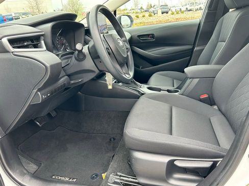 Used 2023 Toyota Corolla LE w/ Carpet Mat Package (TMS) FWD image 24