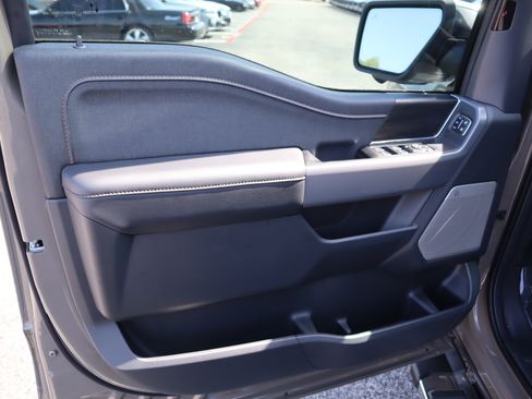 New 2025 Ford F150 Lariat w/ Equipment Group 502A High image 16