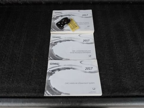 Used 2017 GMC Yukon XL Denali w/ Open Road Package AWD/4WD image 78
