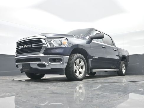 Used 2019 RAM 1500 Big Horn image 25