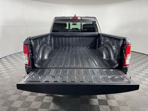 Used 2024 RAM 1500 Big Horn AWD/4WD image 40