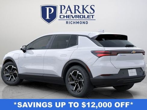 New 2026 Chevrolet Equinox EV LT image 3