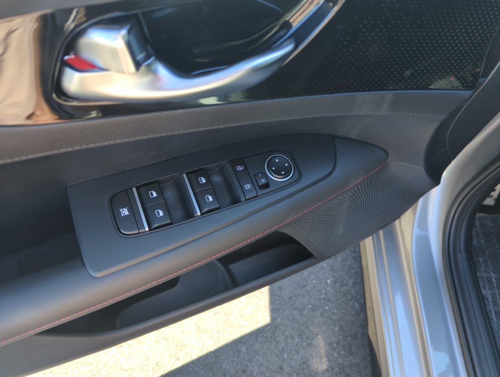 Used 2024 Kia Forte GT w/ GT2 Package FWD image 19