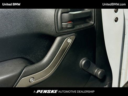 Used 2017 Jeep Wrangler Sport w/ Quick Order Package 23S image 3