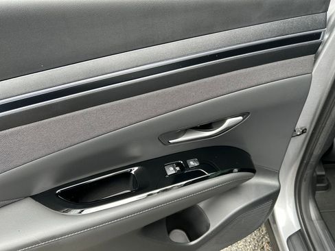 Used 2024 Hyundai Tucson Limited image 28