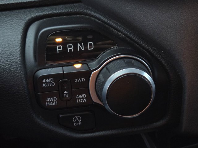 Used 2023 RAM 1500 Big Horn AWD/4WD image 30