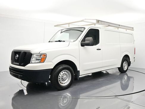 Used 2021 Nissan NV 2500 S RWD image 1