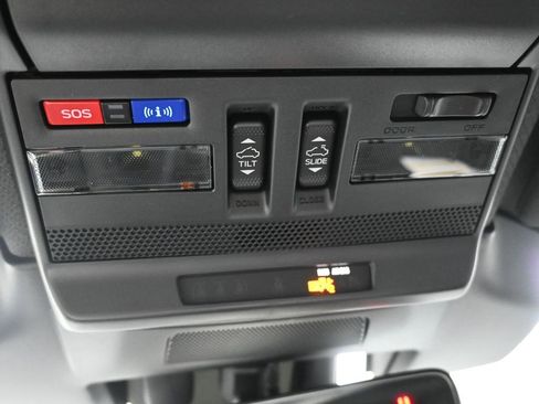 New 2026 Subaru Outback Limited image 38