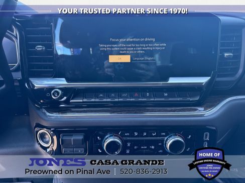 Used 2025 GMC Sierra 1500 Elevation image 11