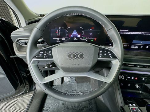 Used 2025 Audi Q5 Premium w/ Premium Plus AWD/4WD image 19