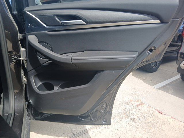 Used 2024 BMW X3 sDrive30i w/ M Sport Package RWD image 12