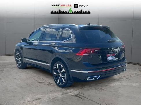 Used 2022 Volkswagen Tiguan SEL R-Line AWD/4WD image 3